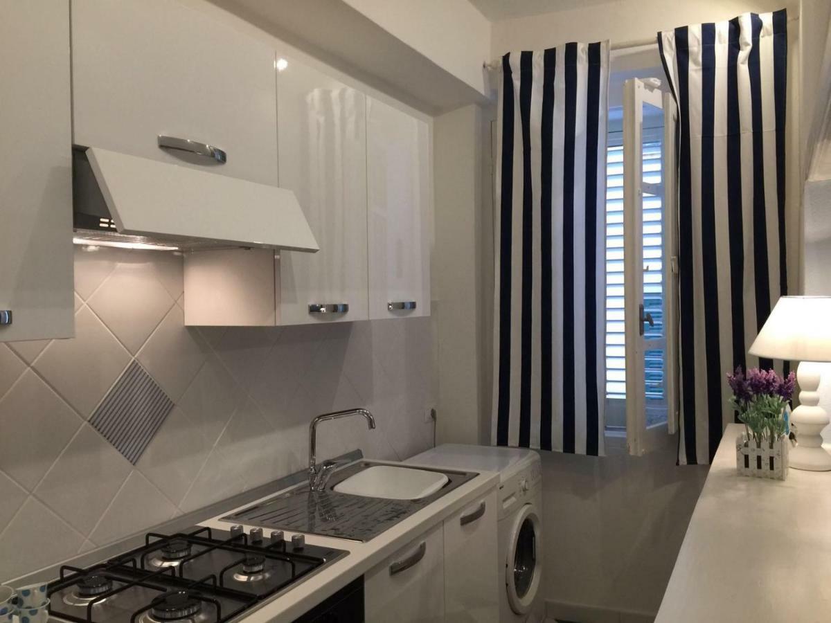 Light Blue Guest House Αλγκέρο Εξωτερικό φωτογραφία