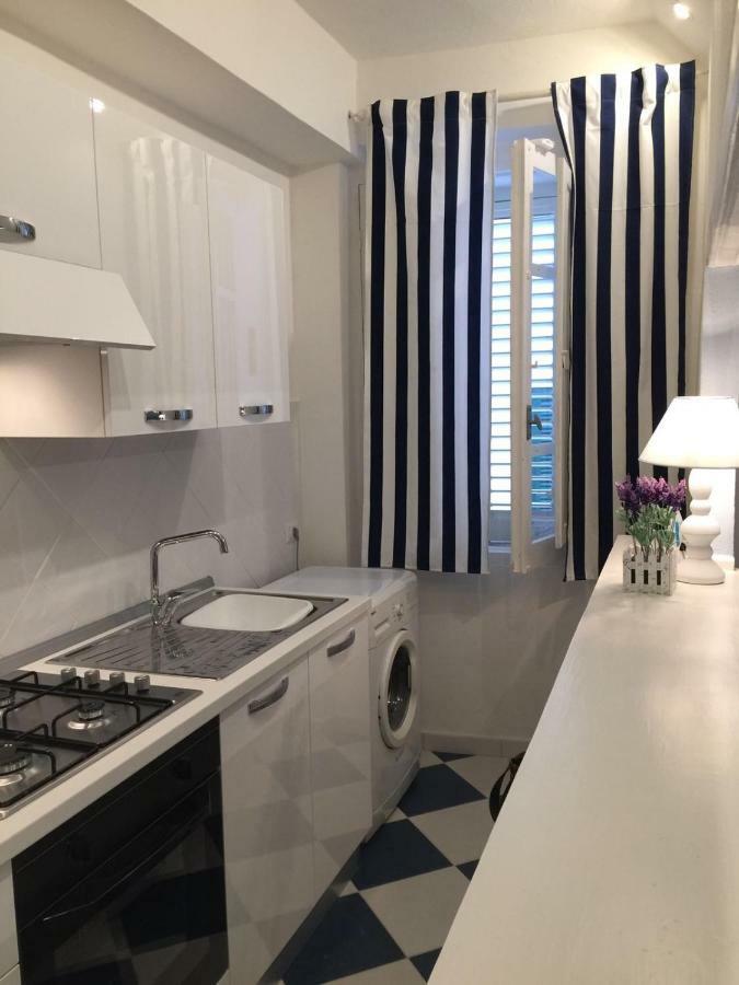 Light Blue Guest House Αλγκέρο Εξωτερικό φωτογραφία