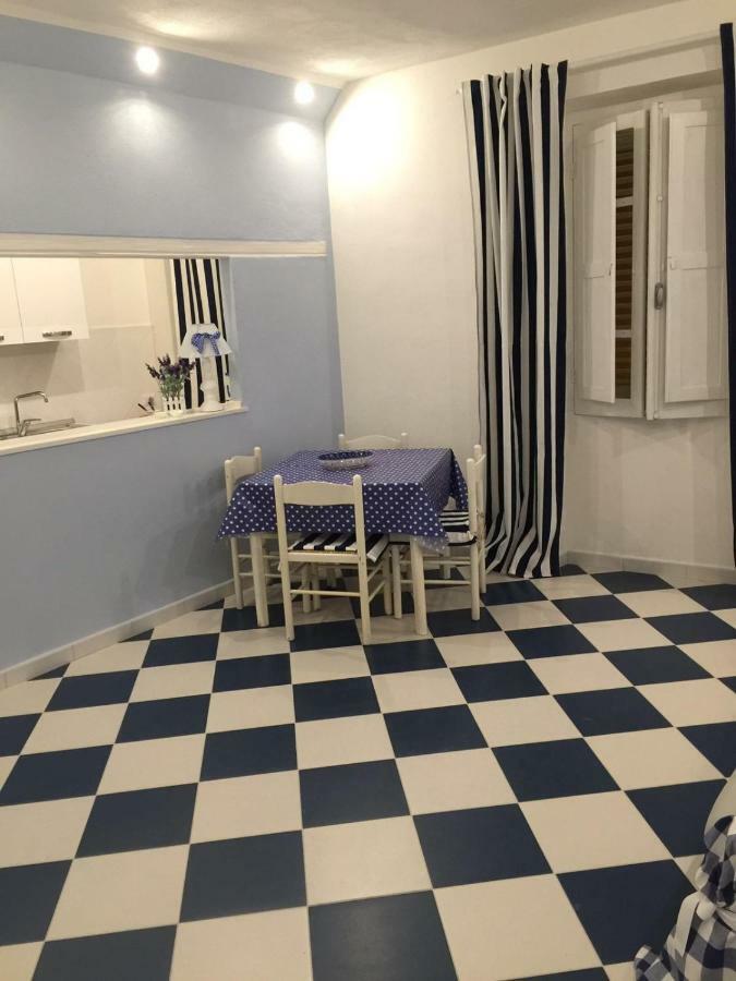 Light Blue Guest House Αλγκέρο Εξωτερικό φωτογραφία